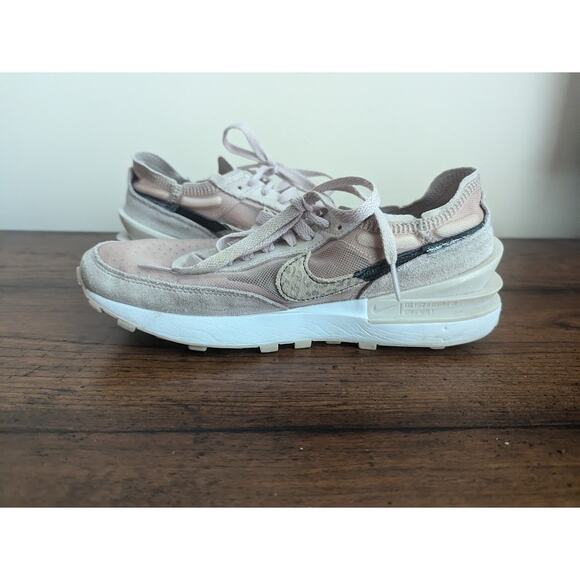 NIKE Women Waffle One SE Pink Leopard Athletic Shoes Size US 7.5 / EU 38.5 - Picture 5 of 9